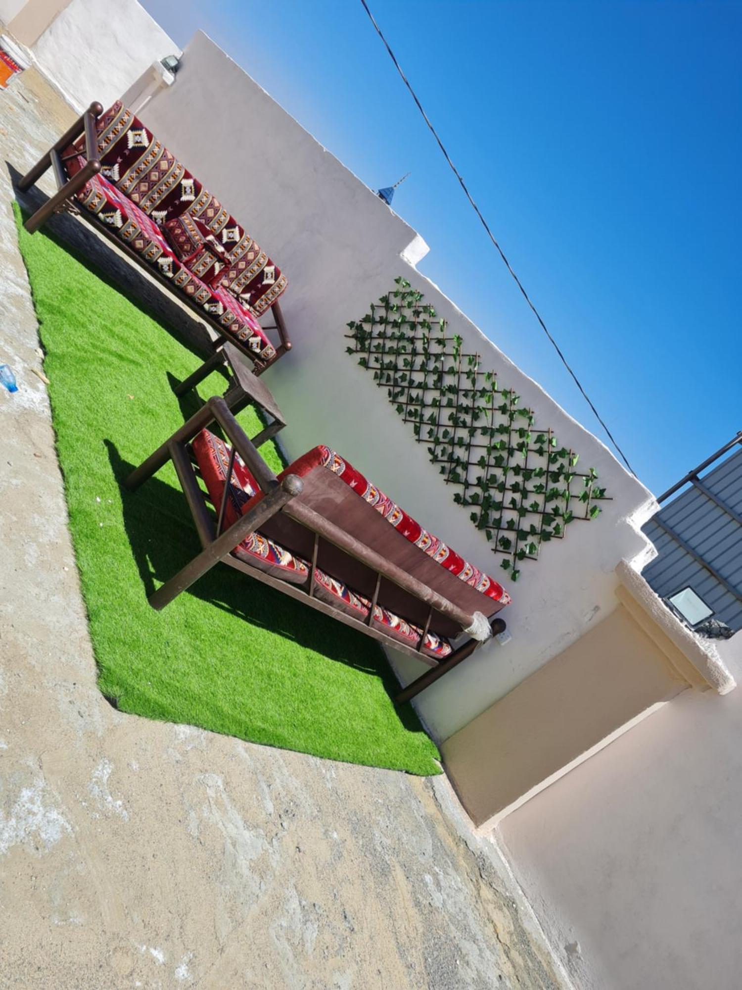Holiday home القمة بحوش خاص