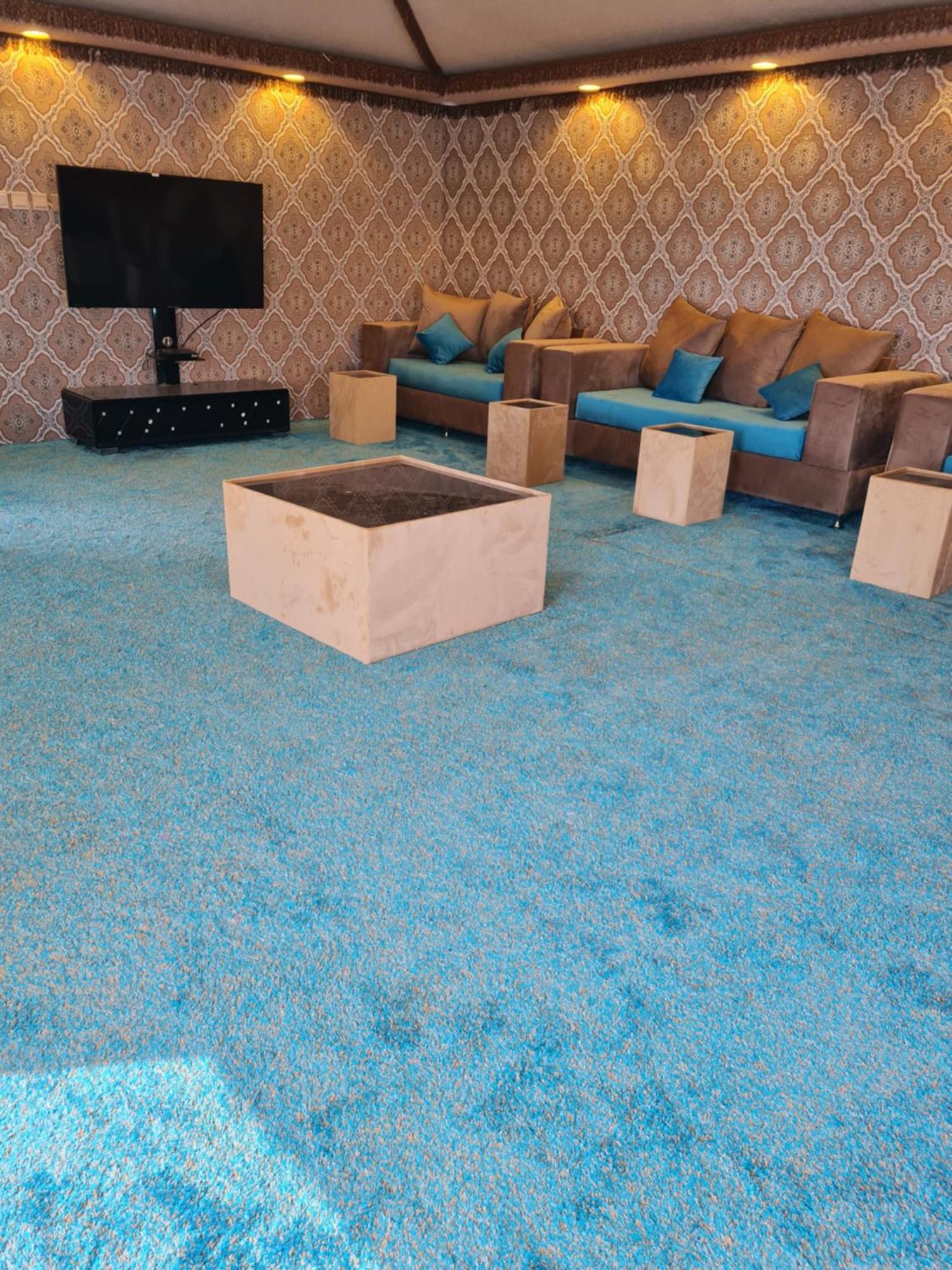 القمة بحوش خاص Holiday home *